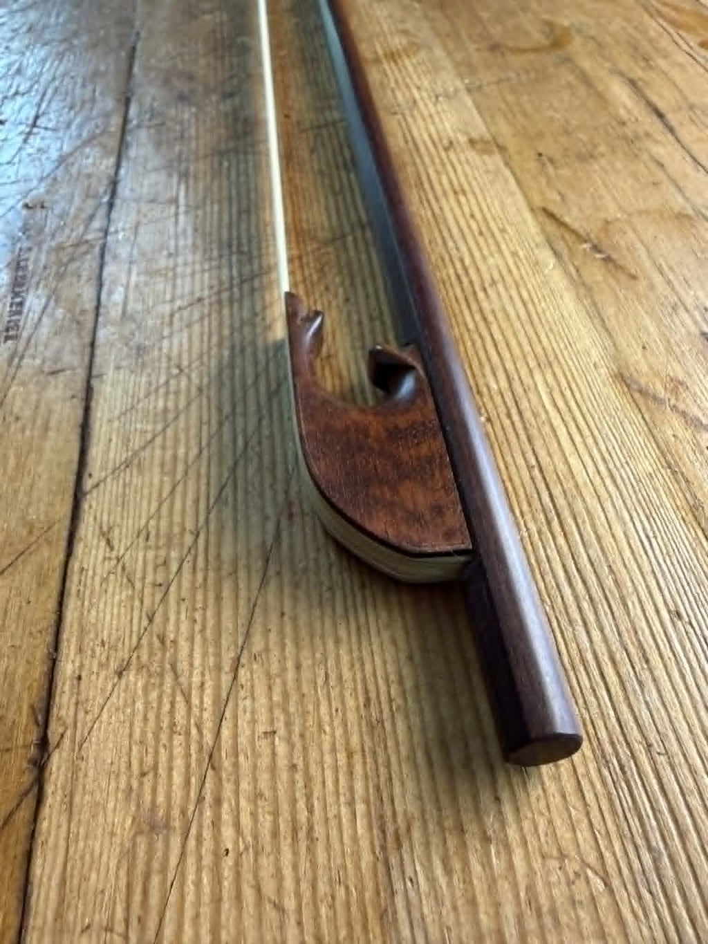 Clip Bow Violin