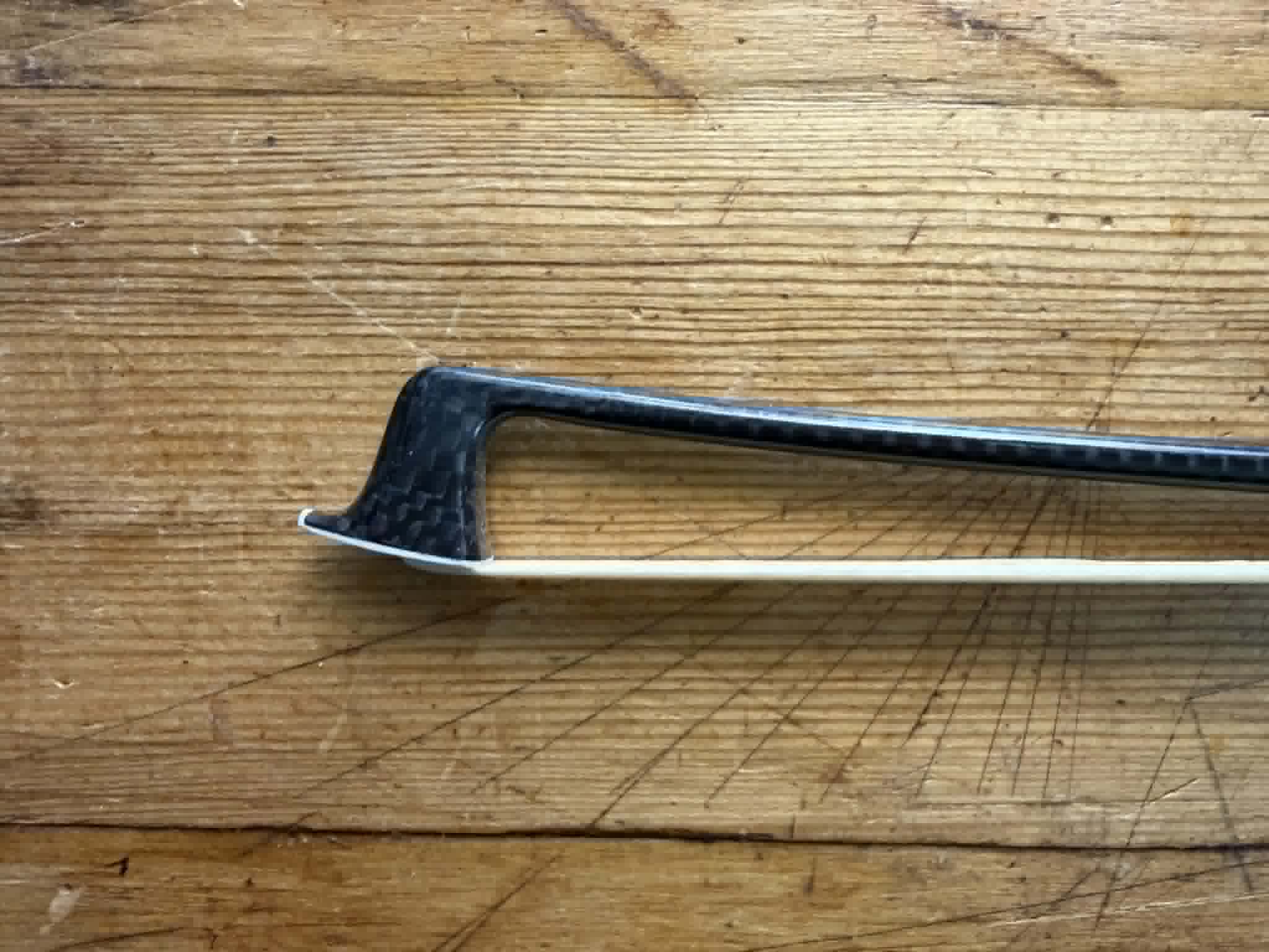 Carbon fiber Violin Bow
